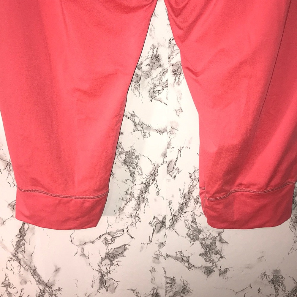 Fabletics leggings - Picture 3 of 5